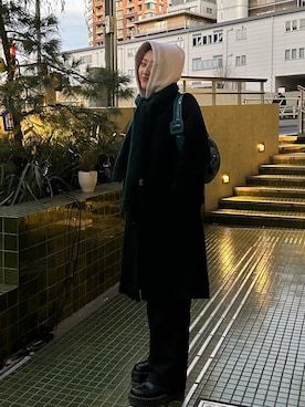 「URBAN RESEARCH（アーバンリサーチ）のアイテム（ステンカラーコート）」を使った、ハナさん（レディース・162cm）の冬コーディネート