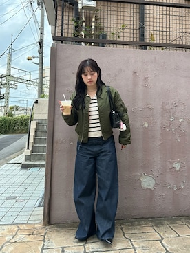 「CHARLES & KEITH（チャールズ & キース）のアイテム（パンプス）」を使った、ハナさん（レディース・162cm）の秋コーディネート