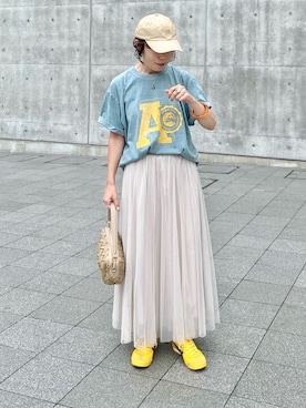 「アイテム（バングル/リストバンド、ブラウン系）」を使った、𝚝𝚘𝚞.𝚊さん（レディース・152cm）の秋コーディネート