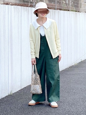 「春ニット」｜「アイテム（サロペット/オーバーオール）」を使った、𝚝𝚘𝚞.𝚊さん（レディース・152cm）の春コーディネート