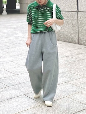 「アイテム（スリッポン）」を使った、𝚝𝚘𝚞.𝚊さん（レディース・152cm）の秋コーディネート