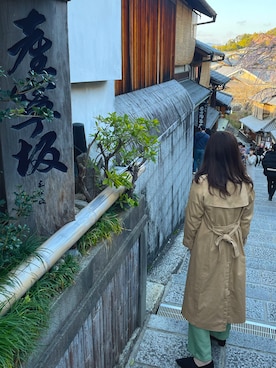 「URBAN RESEARCH（アーバンリサーチ）のアイテム（トレンチコート）」を使った、けいさん（レディース・164cm）の冬コーディネート