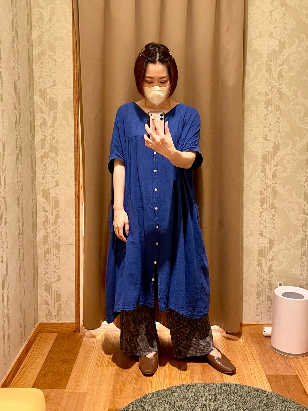 「夏コーデ、ラフ、スクエアトゥ、低身長、ワンピース×パンツ」｜「SUN VALLEYのアイテム（ワンピース、ブルー系）」を使った、真 花さん（レディース・151cm）の夏コーディネートの1枚目の写真