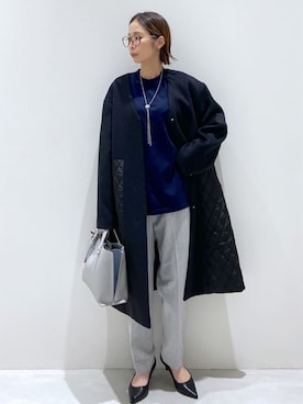 「オフィスカジュアル」｜「アイテム（ノーカラーコート）」を使った、OPAQUE.CLIPスタッフさん（レディース・156cm）の冬コーディネート