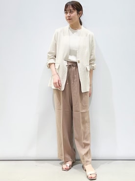 「ケーブルニット」｜「アイテム（ノーカラージャケット）」を使った、OPAQUE.CLIPスタッフさん（レディース・158cm）の春コーディネート