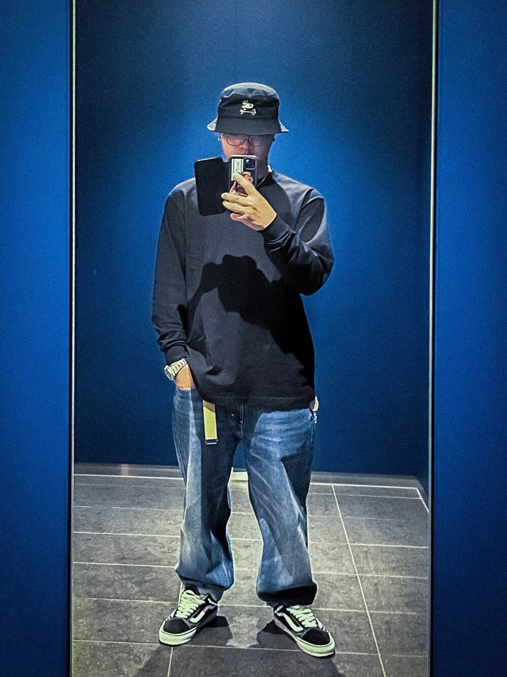 「NEWHATTAN、PROCLUB、Levi's、VANS、street、streetstyle、streetfashion、skaterfashion、skater、お出かけコーデ日記、トイレから失礼しやす、denim、denimpants、jeans」｜「newhattanのアイテム（ハット、ブラック系）」を使った、うだたつさん（メンズ・170cm）の春コーディネートの1枚目の写真