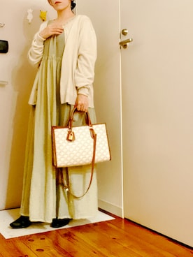 「セリーヌ」｜「アイテム（ワンピース/ドレス）」を使った、みさん（レディース・152cm）の秋コーディネート