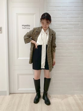 「mystic（ミスティック）のアイテム（スラックス）」を使った、akariさん（レディース・155cm）の秋コーディネート