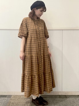「マスタード」｜「アイテム（シャツワンピース）」を使った、amiさん（レディース・159cm）の夏コーディネート