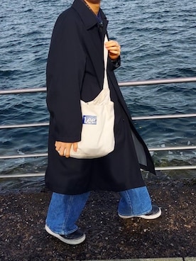「アイテム（ステンカラーコート）」を使った、みっちぇるさん（メンズ・179cm）の冬コーディネート