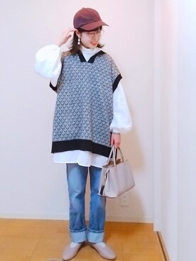 「Samansa Mos2 blue（サマンサモスモスブルー）のアイテム（ベスト）」を使った、yuさん（レディース・166cm）の冬コーディネート