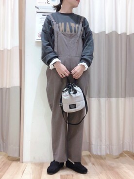「Samansa Mos2 blue（サマンサモスモスブルー）のアイテム（モカシン/デッキシューズ）」を使った、yuさん（レディース・166cm）の秋コーディネート