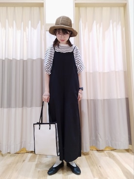 「Samansa Mos2 blue（サマンサモスモスブルー）のアイテム（オールインワン・サロペット）」を使った、yuさん（レディース・165cm）の春コーディネート