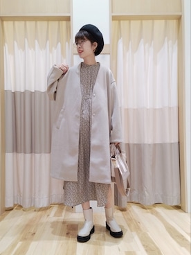 「Samansa Mos2 blue（サマンサモスモスブルー）のアイテム（ノーカラーコート）」を使った、yuさん（レディース・165cm）の秋コーディネート