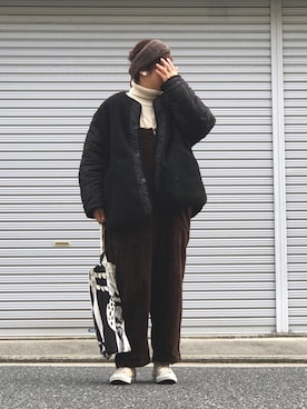 「タートルネック」｜「アイテム（エコバッグ/サブバッグ）」を使った、lomilomiさん（レディース・163cm）の冬コーディネート