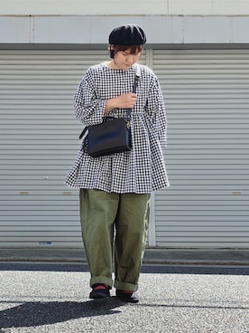 「カラーソックス」｜「アイテム（ハンチング/ベレー帽）」を使った、lomilomiさん（レディース・163cm）の春コーディネート
