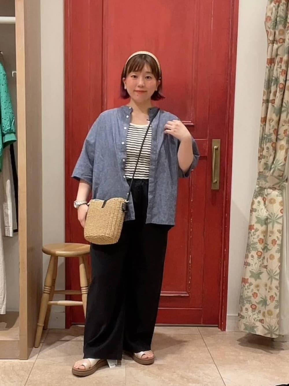 「低身長、カジュアル、ベーシック/シンプル」｜「studio CLIPの軽らくトングサンダル（サンダル、ホワイト系）」を使った、み と ず と きさん（レディース・152cm）の夏コーディネートの1枚目の写真