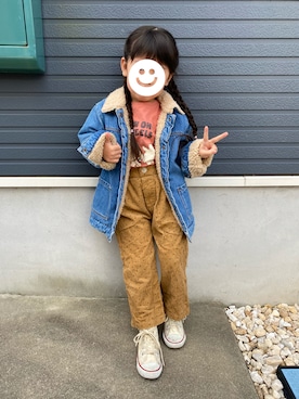 「おさげ」｜「アイテム（ジャケット/アウター）」を使った、どんさんさん（キッズ・100cm）の秋コーディネート
