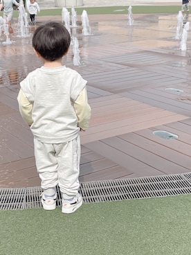 「moimoln（モイモルン）のアイテム（トップス）」を使った、tomaさん（キッズ・90cm）の春コーディネート