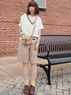 「アイテム（チノパンツ）」を使った、Megchuさん（レディース・155cm）の秋コーディネート