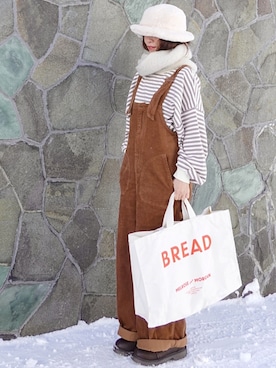 「チョコ色に染まれ」｜「アイテム（サロペット/オーバーオール）」を使った、Megchuさん（レディース・155cm）の冬コーディネート