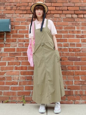 「アイテム（スニーカー、ホワイト系）」を使った、Megchuさん（レディース・155cm）の夏コーディネート