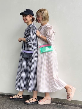 「ACCOMMODE（アコモデ）のアイテム（財布/小物）」を使った、おしゃれ豆知識💡のSERINAさん（レディース・163cm）の夏コーディネート
