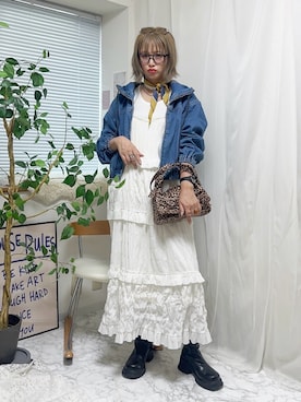 「アイテム（デニムジャケット）」を使った、おしゃれ豆知識💡のSERINAさん（レディース・164cm）の秋コーディネート