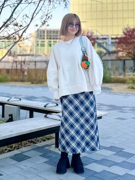 「アイテム（サングラス）」を使った、おしゃれ豆知識💡のSERINAさん（レディース・164cm）の秋コーディネート