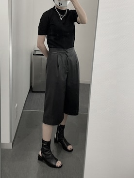 「Acne Studios（アクネストゥディオズ）のアイテム（サンダル）」を使った、アイリさん（レディース・155cm）の秋コーディネート