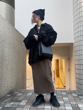 「MCM（エムシーエム）のアイテム」を使った、IZUHARA MAYUさん（レディース・155cm）の冬コーディネート