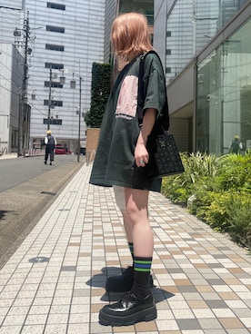 「MCM（エムシーエム）のアイテム」を使った、IZUHARA MAYUさん（レディース・155cm）の夏コーディネート