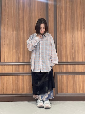 「アイテム（シャツ/ブラウス）」を使った、IZUHARA MAYUさん（レディース・155cm）の夏コーディネート