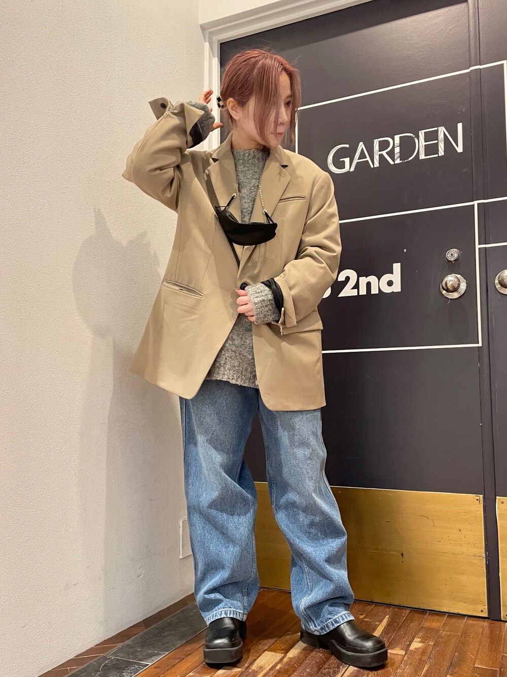 「ニット、ジャケット、デニム、大人カジュアル、デニムパンツ、休日コーデ、冬、カジュアルコーデ、低身長コーデ、今日のコーデ」｜「DANKE SCHONのDankeSchon/ダンケシェーン/ジップジャケット（テーラードジャケット、ベージュ系）」を使った、IZUHARA MAYUさん（レディース・155cm）の冬コーディネートの1枚目の写真