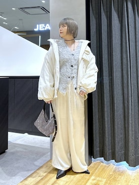 「JEANASIS（ジーナシス）のアイテム（パンツ）」を使った、マキ（JEANASiS）さん（レディース・165cm）の冬コーディネート