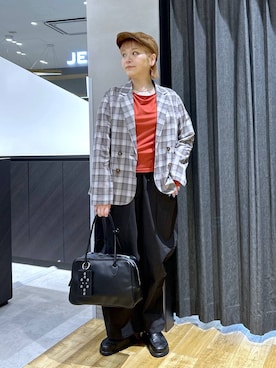 「JEANASIS（ジーナシス）のアシメギャザーボートネックLS/594167（Tシャツ/カットソー、レッド系）」を使った、マキ（JEANASiS）さん（レディース・165cm）の春コーディネート