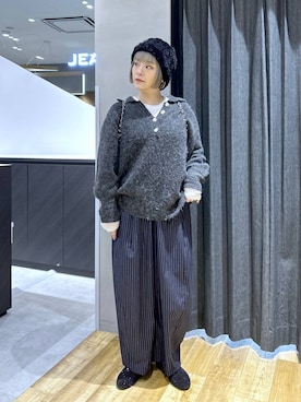 「JEANASIS（ジーナシス）のアイテム（パンツ）」を使った、マキ（JEANASiS）さん（レディース・165cm）の冬コーディネート