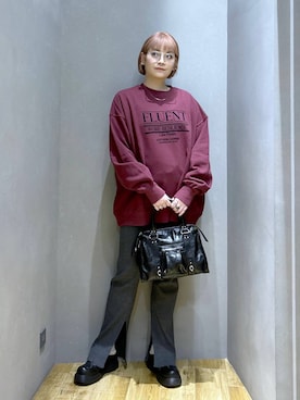 「JEANASIS（ジーナシス）のアイテム（スウェット）」を使った、マキ（JEANASiS）さん（レディース・165cm）の秋コーディネート