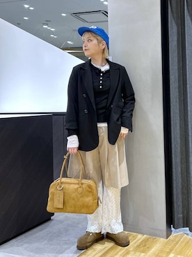 「JEANASIS（ジーナシス）の【SET UP対応】テーラードWジャケット/634616（テーラードジャケット、ブラック系）」を使った、マキ（JEANASiS）さん（レディース・165cm）の春コーディネート