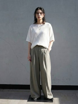 「antiqua（アンティカ）のストライプ シアー ドルマン ニット（Knitwear、ホワイト系）」を使った、antiquaさん（レディース・160cm）の春コーディネート