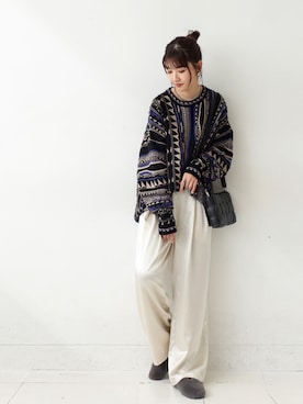 「アイテム（スリッポン）」を使った、antiquaさん（レディース・161cm）の秋コーディネート