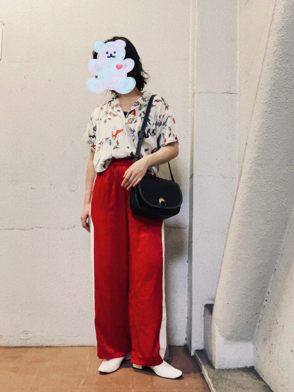 「Vintage Clothing、agnes b.、JEANASIS、SLY、springstyle、vintage style、ootd、春コーデ、古着コーデ、おでかけコーデ、おしゃれさんと繋がりたい、思い出アウトフィット」｜「Vintage Clothingのアイテム（シャツ/ブラウス、その他）」を使った、💙🦋🐬さん（レディース・163cm）の夏コーディネートの1枚目の写真