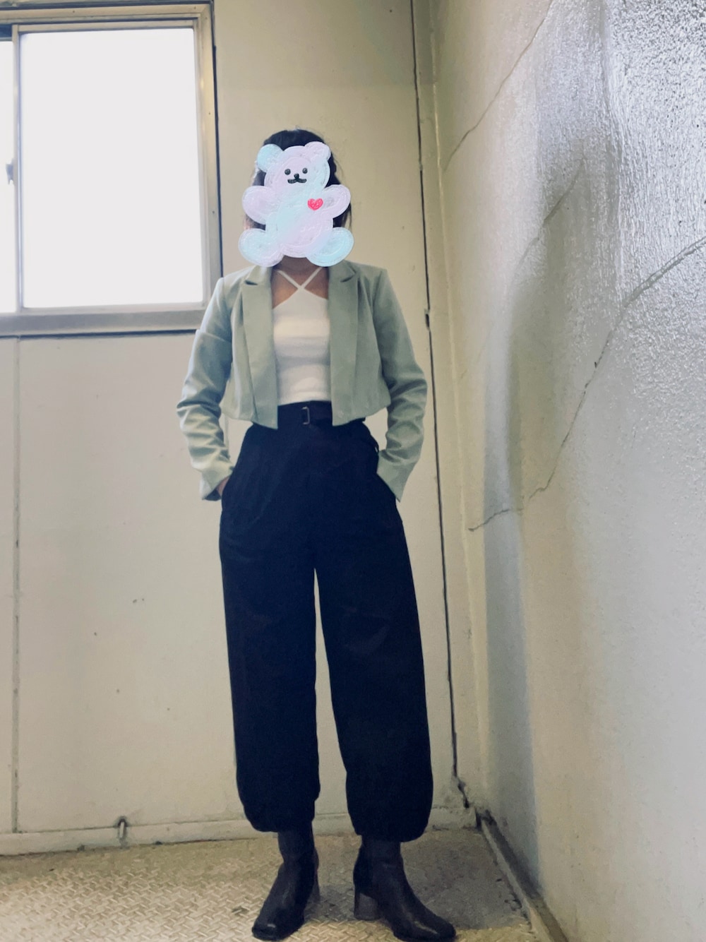 「GU、Vintage Clothing、UNIQLO U、STUDIOUS、springstyle、vintage style、ootd、春コーデ、古着コーデ、おでかけコーデ、おしゃれさんと繋がりたい、思い出アウトフィット」｜「GUのアイテム（スポーツブラ、ホワイト系）」を使った、💙🦋🐬さん（レディース・163cm）の春コーディネートの1枚目の写真