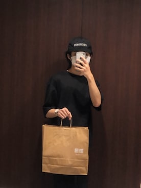 「NEONSIGN（ネオンサイン）のアイテム（帽子）」を使った、Tomさん（メンズ・167cm）の冬コーディネート
