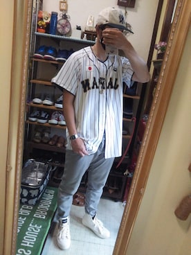 「DAISO（DAISO）のアイテム（アナログ腕時計）」を使った、Akiさん（メンズ・176cm）の秋コーディネート