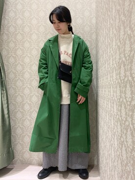 トレンチコートを使った グリーンコート のレディース人気ファッションコーディネート Wear