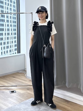 「A part by（アパートバイ）のSTELLAサロペット（サロペット/オーバーオール、ブラック系）」を使った、しまゆう / 47歳アパレル会社員さん（レディース・161cm）の春コーディネート