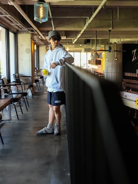 「417 EDIFICE（フォーワンセブンエディフィス）のアイテム（パンツ）」を使った、kazuさん（メンズ・175cm）の秋コーディネート
