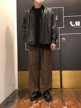 「B'2nd（ビーセカンド）のアイテム（レッグウェア）」を使った、岡田さん（メンズ・172cm）の冬コーディネート
