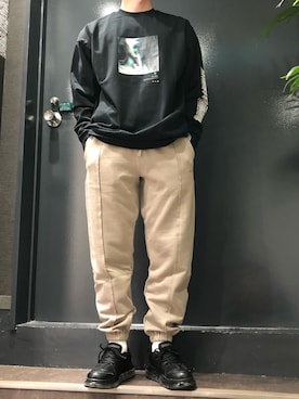 「B'2nd（ビーセカンド）のアイテム（スニーカー）」を使った、岡田さん（メンズ・172cm）の夏コーディネート